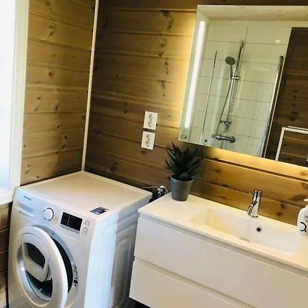 Feriehus Flott Familiehytte Til Leie Budor Loten